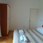 Appartement 21 *