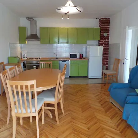 21 Apartman *