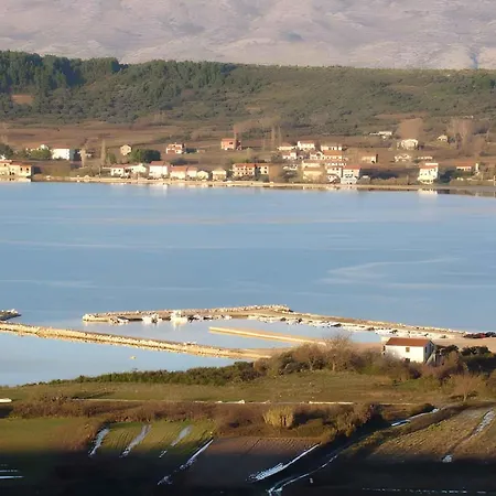 Apartman 21 *
