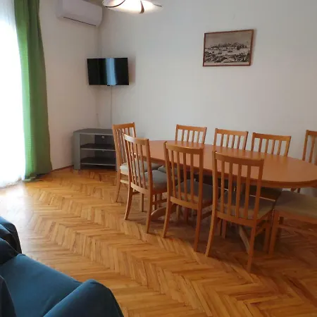 Ljubac 21 *